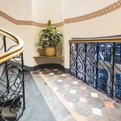 Отель Bearsleys Downtown Apartments Латвия, Рига - отзывы, цены и фото номеров - забронировать отель Bearsleys Downtown Apartments онлайн спортивное сооружение
