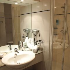 Отель GAL Apartments Vienna Австрия, Вена - отзывы, цены и фото номеров - забронировать отель GAL Apartments Vienna онлайн ванная фото 2