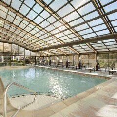 Отель Hilton New York JFK Airport США, Нью-Йорк - отзывы, цены и фото номеров - забронировать отель Hilton New York JFK Airport онлайн бассейн
