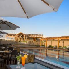 Отель Ayla Grand Hotel ОАЭ, Эль-Айн - отзывы, цены и фото номеров - забронировать отель Ayla Grand Hotel онлайн бассейн фото 2