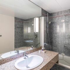 Mercure Paris Roissy Charles de Gaulle Hotel ванная фото 2