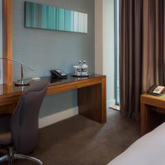 Отель Hilton Liverpool City Centre Великобритания, Ливерпуль - отзывы, цены и фото номеров - забронировать отель Hilton Liverpool City Centre онлайн удобства в номере фото 2