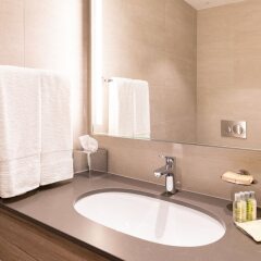Отель Hilton Garden Inn Wiener Neustadt, Austria ванная фото 2