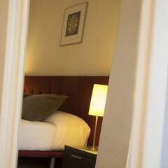 Отель Hostal Goya сейф в номере