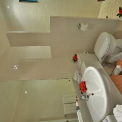 Отель Wananavu Beach Resort спа