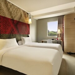 Отель ibis Edinburgh Centre Royal Mile – Hunter Square Великобритания, Эдинбург - 2 отзыва об отеле, цены и фото номеров - забронировать отель ibis Edinburgh Centre Royal Mile – Hunter Square онлайн фото 5