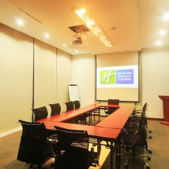 Отель Holiday Inn Express Shenzhen Luohu фото 2