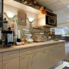 Отель Microtel Inn & Suites Minneapolis/Bloomington Блумингтон питание