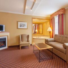 Отель Howard Johnson Hotel by Wyndham Vancouver Downtown Канада, Ванкувер - отзывы, цены и фото номеров - забронировать отель Howard Johnson Hotel by Wyndham Vancouver Downtown онлайн интерьер отеля