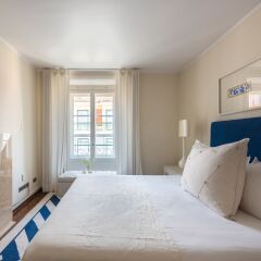 Отель Luxury 3BR Duplex 240m2 City Center PRK Лиссабон фото 14