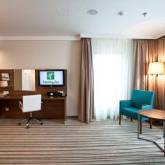 Отель Holiday Inn Łódź Польша, Лодзь - отзывы, цены и фото номеров - забронировать отель Holiday Inn Łódź онлайн удобства в номере фото 2