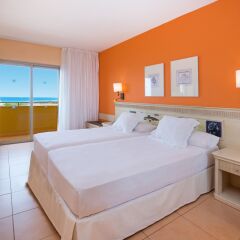 Отель Iberostar Playa Gaviotas Park - All Inclusive Испания, Джандия-Бич - отзывы, цены и фото номеров - забронировать отель Iberostar Playa Gaviotas Park - All Inclusive онлайн комната для гостей фото 5