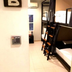 Отель FIRST 1 Boutique House at Sukhumvit 1 фитнесс-зал фото 2