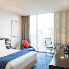 Отель Holiday Inn Express Siam Бангкок комната для гостей фото 5