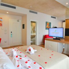 Отель Sandy Beach Resort комната для гостей