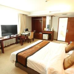 Royal Crown Hotel комната для гостей фото 4
