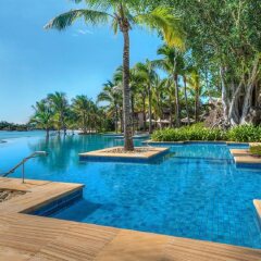 Отель The Westin Mauritius Turtle Bay Resort and Spa бассейн