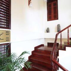 Отель Hanoi Posh Hotel Вьетнам, Ханой - отзывы, цены и фото номеров - забронировать отель Hanoi Posh Hotel онлайн балкон