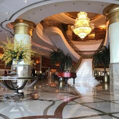 Отель Hilton Sharjah ОАЭ, Шарджа - 10 отзывов об отеле, цены и фото номеров - забронировать отель Hilton Sharjah онлайн интерьер отеля