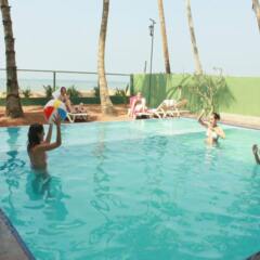 Roy Villa Beach Hotel бассейн фото 2
