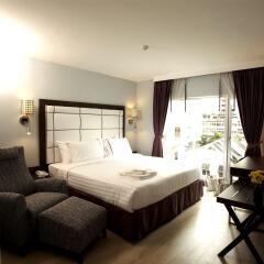 Отель Sukhumvit Suites комната для гостей фото 5