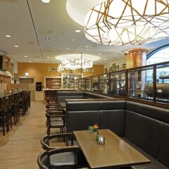 Отель Ramada Hotel Berlin-Alexanderplatz Германия, Берлин - 1 отзыв об отеле, цены и фото номеров - забронировать отель Ramada Hotel Berlin-Alexanderplatz онлайн гостиничный бар