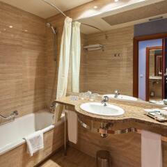 Delfin Hotel ванная