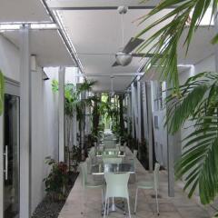 Crest Hotel Suites South Beach United States Of America Zenhotels
