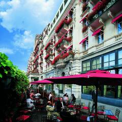 Отель Lausanne Palace городской автобус