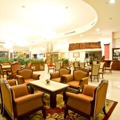 Champasak Grand Hotel гостиничный бар