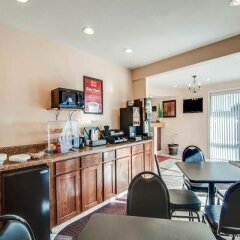 Econo Lodge Civic Center in Roanoke, United States of America from 143$, photos, reviews - zenhotels.com meals