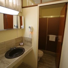 Hotel La Maison Suisse in Nazca, Peru from 81$, photos, reviews - zenhotels.com bathroom