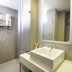 Celyn City Hotel ванная