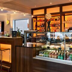 Flemings Hotel Frankfurt Main-Riverside питание