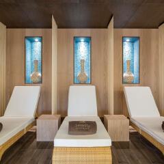 Отель Pine Cliffs Ocean Suites, a Luxury Collection Resort & Spa сауна
