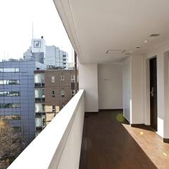 Отель Sotetsu Fresa Inn Nihombashi-Ningyocho балкон