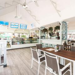 Отель Katathani Phuket Beach Resort Пхукет гостиничный бар