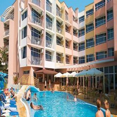 Отель Guesthouse Opal Болгария, Равда - отзывы, цены и фото номеров - забронировать отель Guesthouse Opal онлайн бассейн фото 2