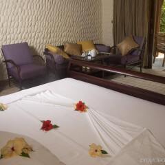 Отель Olhuveli Beach And Spa Resort комната для гостей фото 2