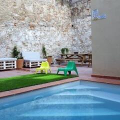 Отель Ten To Go Hostel Испания, Барселона - отзывы, цены и фото номеров - забронировать отель Ten To Go Hostel онлайн бассейн фото 3