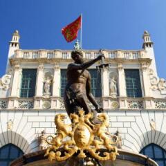 Отель White Lions steps from Neptune Гданьск фото 15
