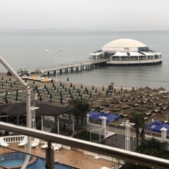 Апартаменты Apartment With 2 Bedrooms in Durrës, With Wonderful sea View and Furnished Terrace - 10 m From the Beach Дуррес балкон