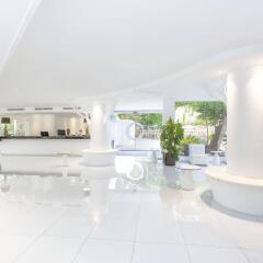 Отель FERGUS Style Cala Blanca Suites интерьер отеля фото 2