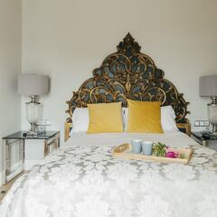 Отель Royal Suite Santander сейф в номере