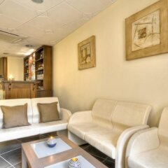 Отель Euro Guest House Мальта, Гзира - отзывы, цены и фото номеров - забронировать отель Euro Guest House онлайн интерьер отеля фото 3