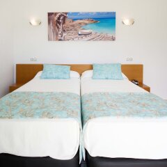 Отель Tropical Испания, Сан-Антони-де-Портмань - 2 отзыва об отеле, цены и фото номеров - забронировать отель Tropical онлайн пляж