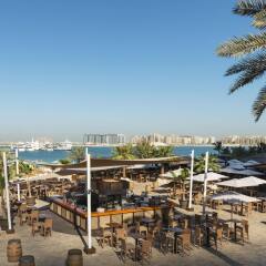 Отель Le Méridien Mina Seyahi Beach Resort & Marina ОАЭ, Дубай - 1 отзыв об отеле, цены и фото номеров - забронировать отель Le Méridien Mina Seyahi Beach Resort & Marina онлайн бассейн