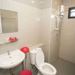 Отель D-Well Residence Don Muang Бангкок ванная фото 2
