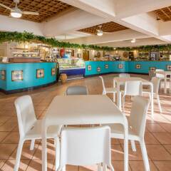 Отель UNAHOTELS Naxos Beach Sicilia Италия, Джардини Наксос - 1 отзыв об отеле, цены и фото номеров - забронировать отель UNAHOTELS Naxos Beach Sicilia онлайн бассейн