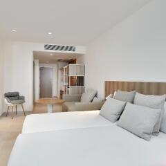 Hotel Calvia Beach The Plaza, Managed by Meliá комната для гостей